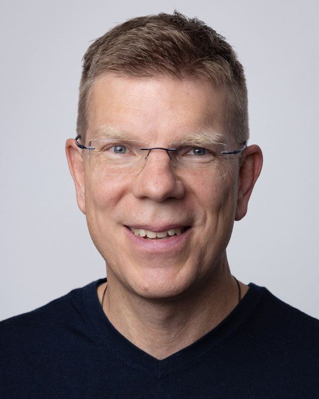 Erik Neutzner, Interim & Fractional CFO